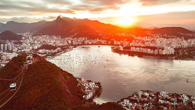 Куса видео-прошетка низ Рио де Жанеиро