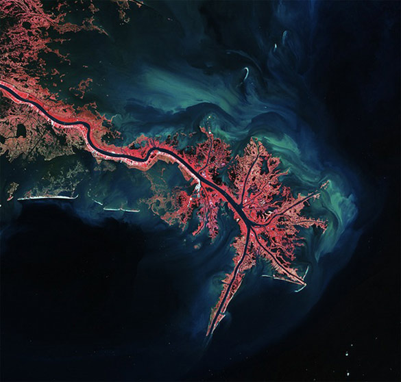 Beautiful-Satellite-Photography-of-the-Earth-13