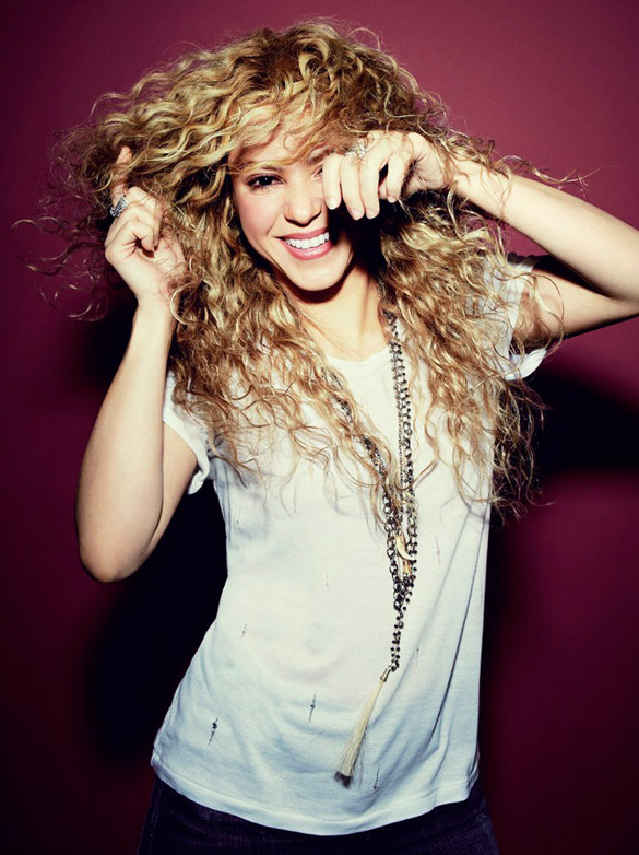Billboard-Shakira-003