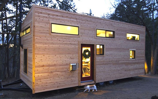 Tiny-200-Square-Foot-Off-The-Grid-Residence-1