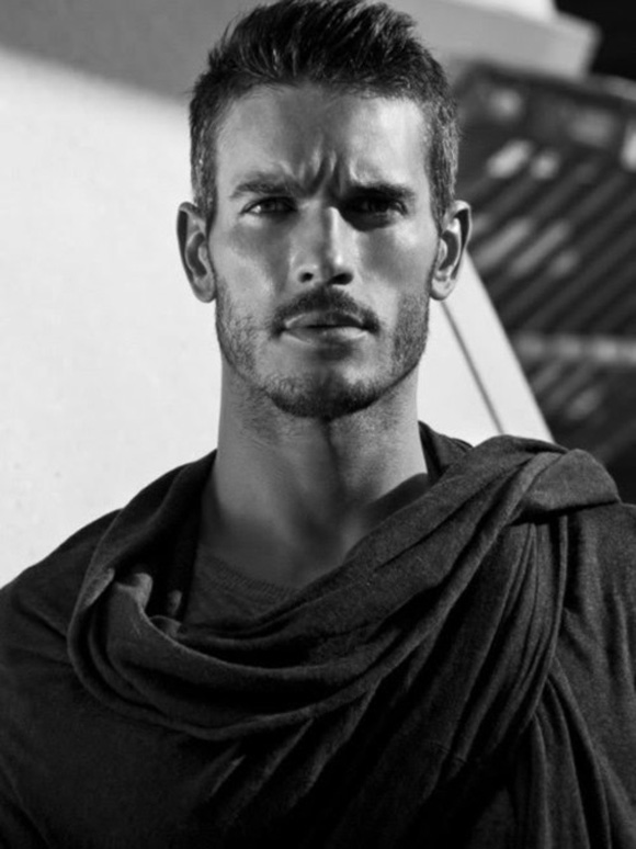 Запознајте го Џош Клос