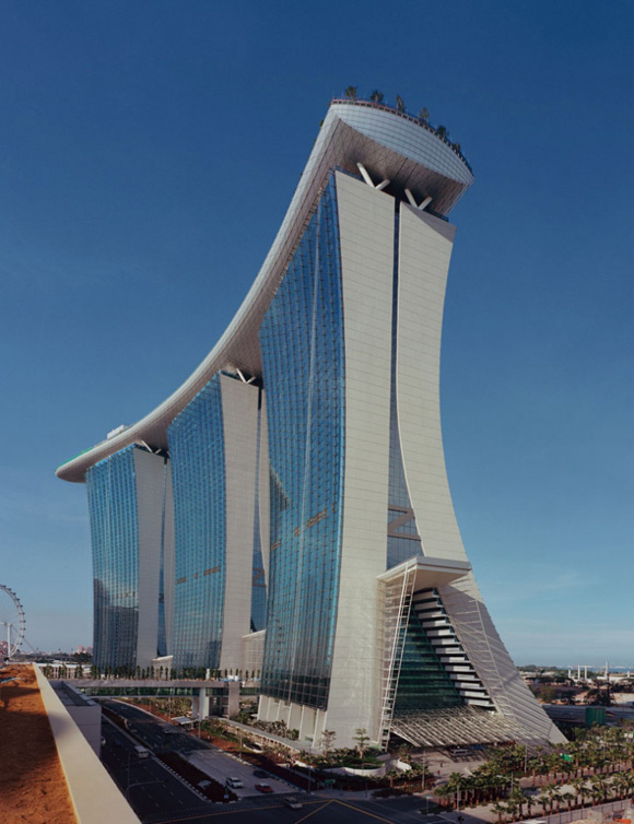 Пливајте меѓу облаците