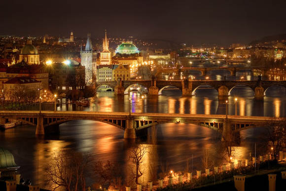 Сонот за ПРАГА