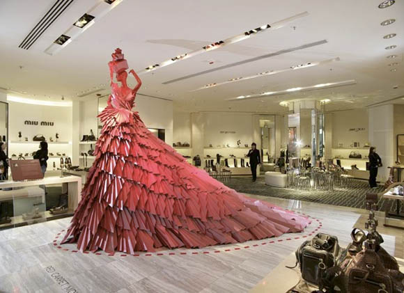 Фасцинантни тоалети од хартија