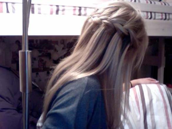 Плетенка - тренди фризура за летово