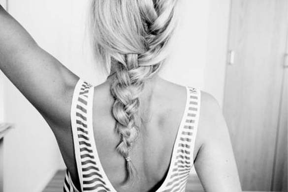 Плетенка - тренди фризура за летово