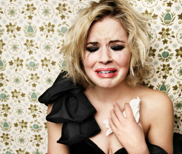 И ноќва самотијата ме гризе