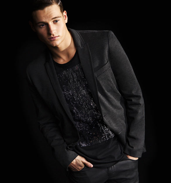 Sam Lawson за ZARA Young