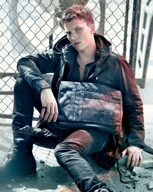 Ruby Aldridge, Malthe Lund Madsen и Yuri Pleskun за Calvin Klein