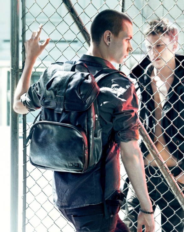 Ruby Aldridge, Malthe Lund Madsen и Yuri Pleskun за Calvin Klein