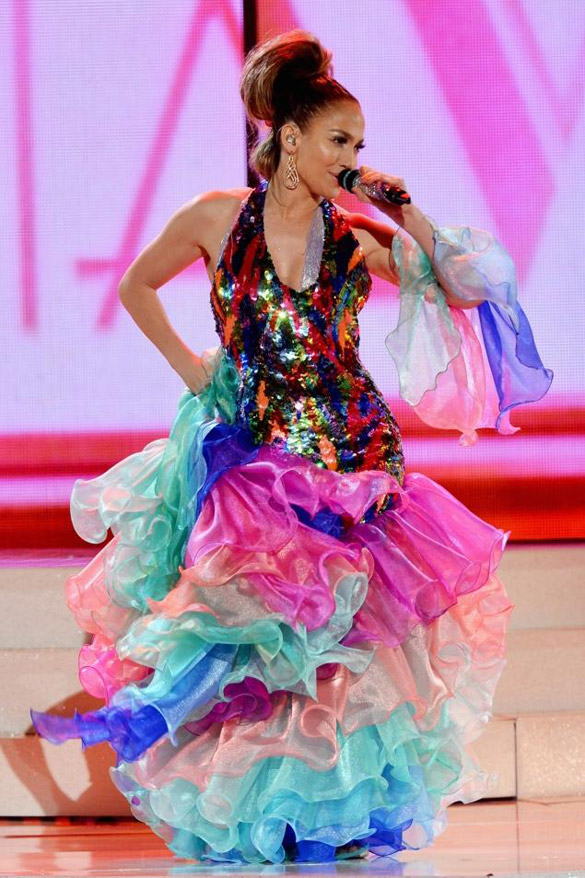 jlo-ama-2013-ilike-mk-002