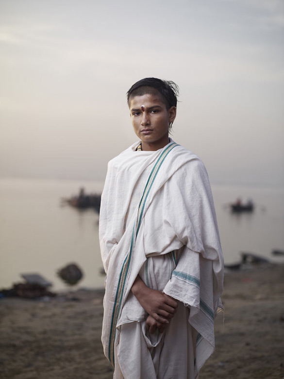 Holy-Men-Of-India-iLike-mk-022