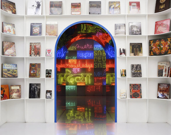 Oxford-Bookstore-in-New-Delhi-iLike-mk-006