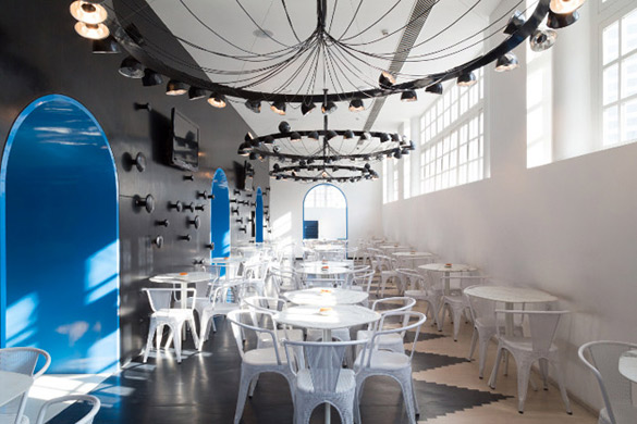 Oxford-Bookstore-in-New-Delhi-iLike-mk-007