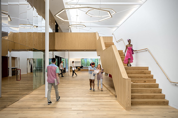 Beats-By-Dre-Headquarters-iLike-mk-003